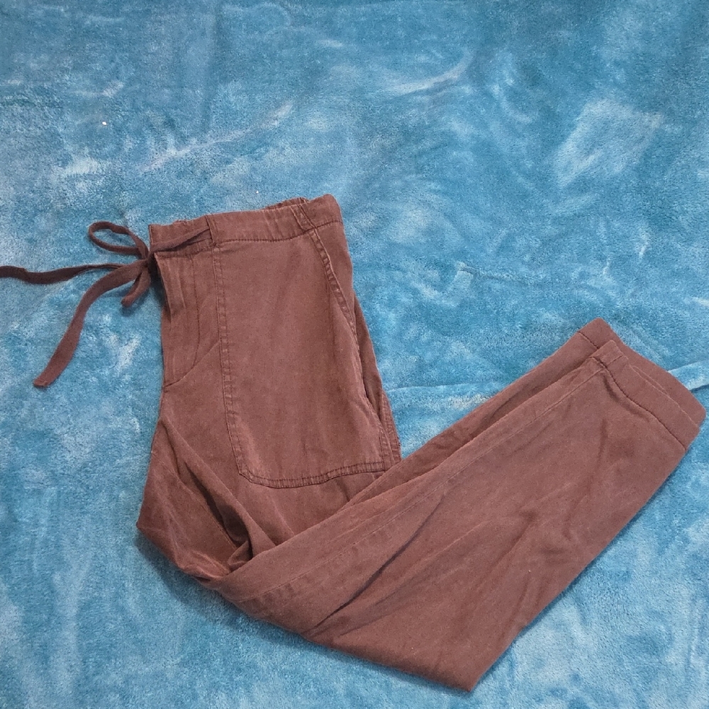 Lou & Grey Women's Gray Cargo Joggers